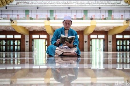 MENGENAL USTAZ MADINAH, IMAM BESAR MASJID JAKARTA ISLAMIC CENTER