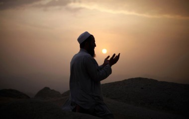 CIVILITA-COM-BERITA-ISLAM-PERADABAN-istoqomah-380x240