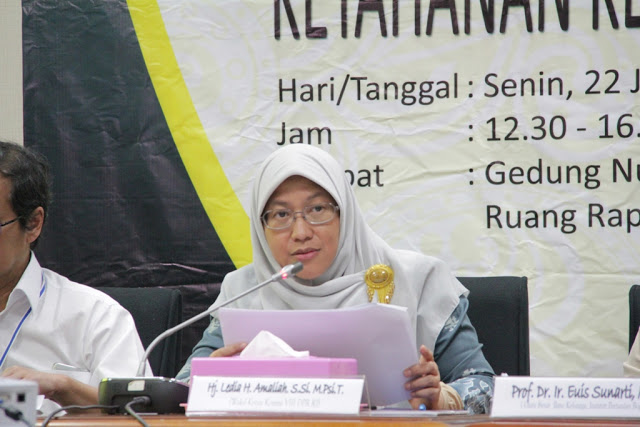 Wakil-Ketua-Komisi-VIII-DPR-RI-dari-Fraksi-PKS-Ledia-Hanifah-Amalia