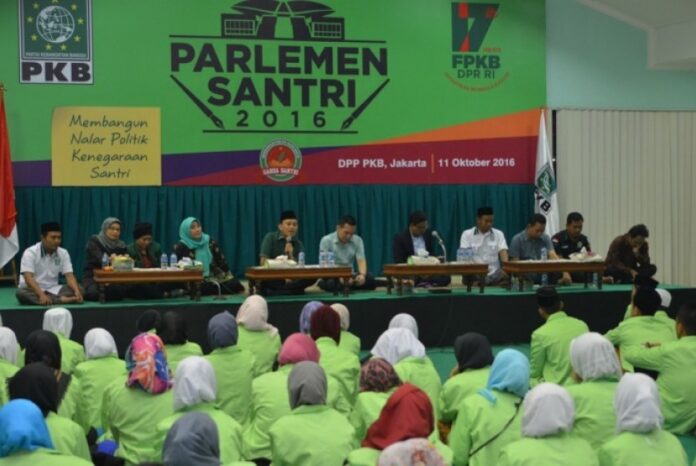santri-dalam-kegiatan-parlemen-santri-di-jakarta-selasa-11-10-_161011235606-764