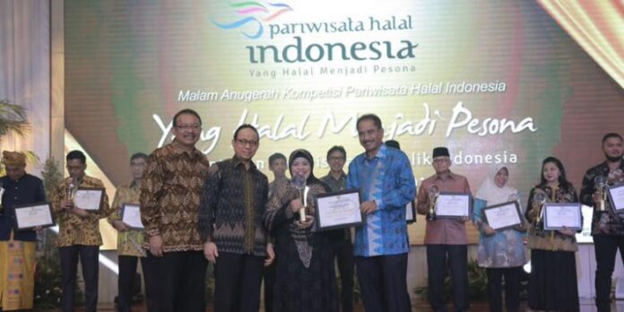 0659430pariwisata-halal780x390