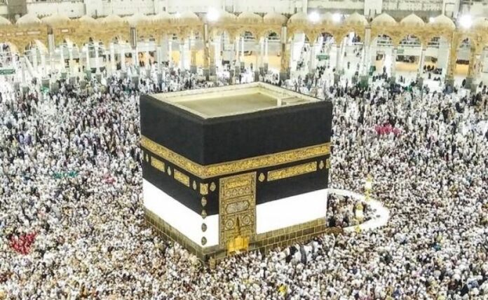 585-mekkah_thenationalcom-718x452