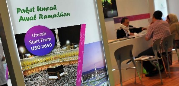 ilustrasi-travel-umrah-dan-haji-_160310162551-836