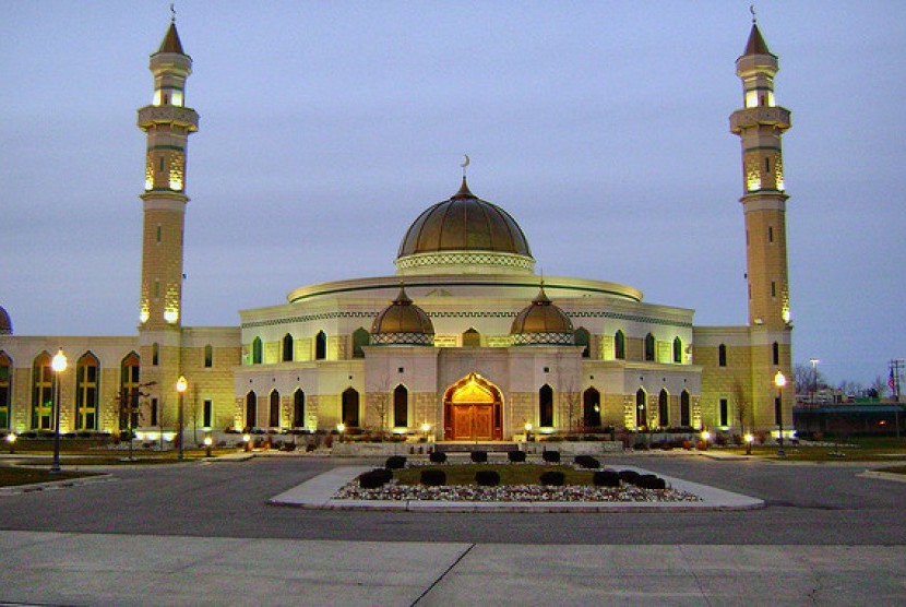 Mosque Visiting Hours: Florida Locations Explained