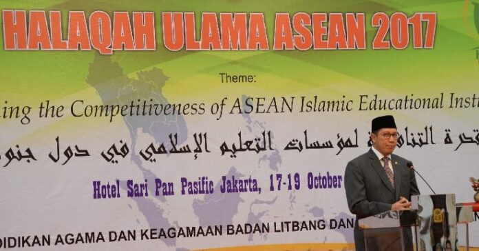 menteri-agama-lukman-hakim-saifuddin-memberikana-arahan-saat-pembukaan-_171017184712-622