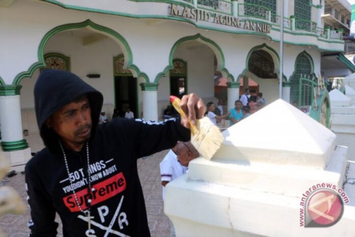 antarafoto-kebersamaan-dan-toleransi-warga-ambon-210218-izm-1