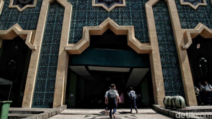 tips-agar-anak-mencintai-ramadan tips-agar-anak-mencintai-ramadan