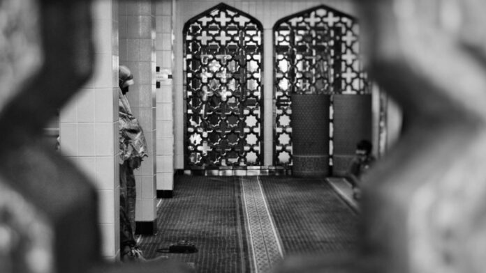 sholat khusyu1