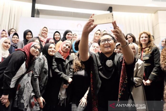 menlu retno dan palestina