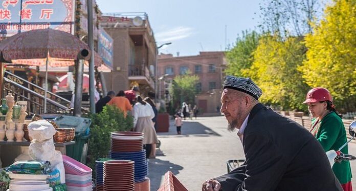 xinjiang-700x375