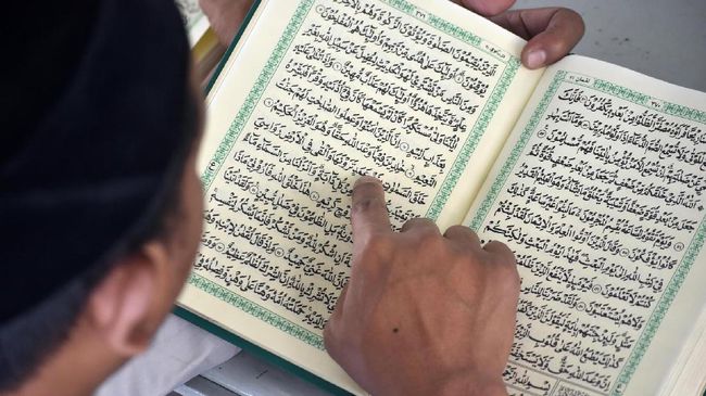 ARTI NUZULUL QURAN DAN PROSES TURUNNYA ALQURAN KE MUKA BUMI - Jakarta