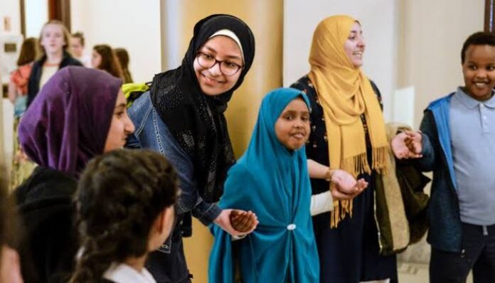 gubernur-utah-tetapkan-juli-bulan-kebudayaan-muslim-amerika