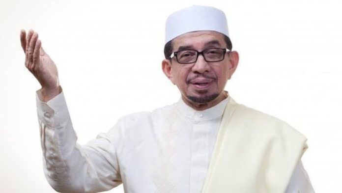 habib-salim-didaulat-menjadi-ketum-cendekiawan-muslim-internasional habib-salim-didaulat-menjadi-ketum-cendekiawan-muslim-internasional