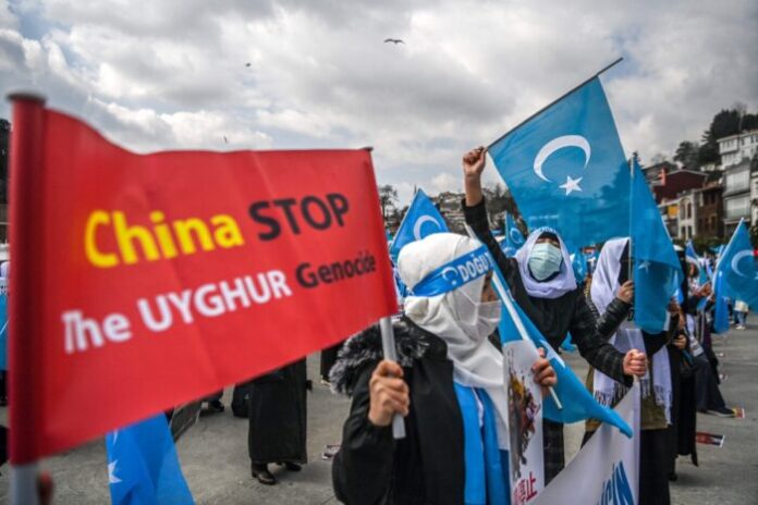 berlakukan-lockdown-ketat-muslim-uyghur-hadapi-kelaparan berlakukan-lockdown-ketat-muslim-uyghur-hadapi-kelaparan