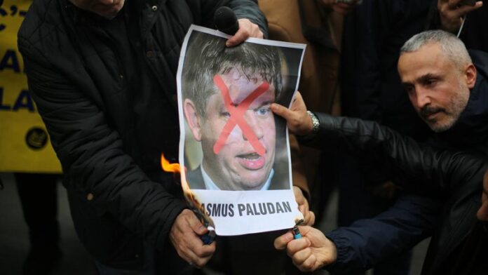 negara-arab-kutuk-pembakaran-quran-oleh-ekstrimis-swedia