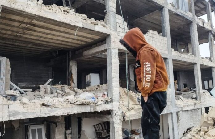 warga-palestina-serukan-kirim-bantuan-untuk-turki warga-palestina-serukan-kirim-bantuan-untuk-turki