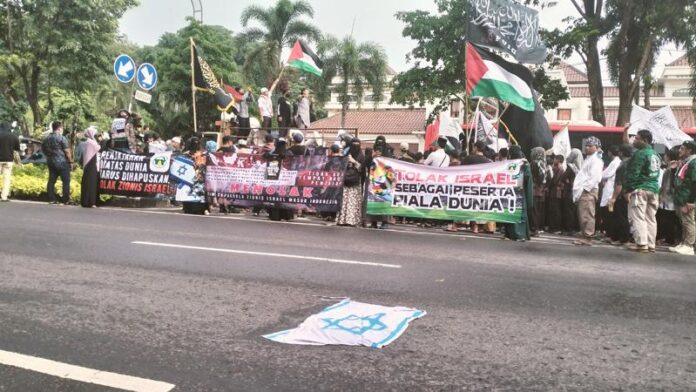 ini-alasan-mui-tolak-kedatangan-timnas-sepak-bola-israel