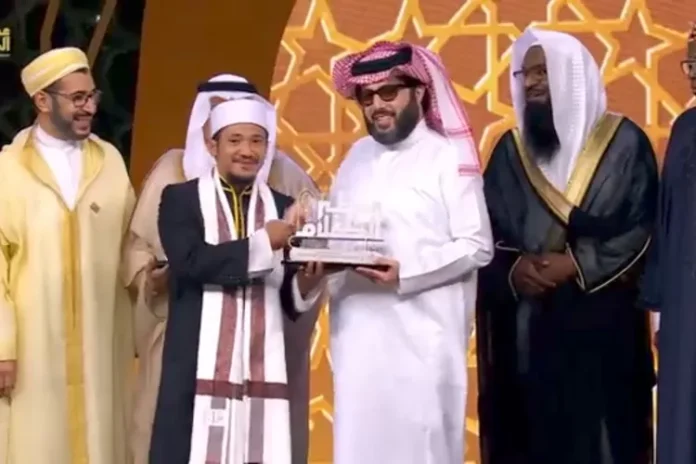 juara-dua-muadzin-indonesia-dapat-hadiah-rp-4-miliar