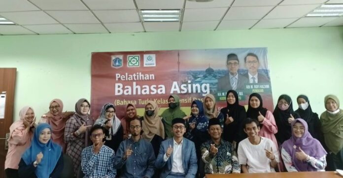 pentingnya-kuasai-bahasa-asing-ppij-adakan-pelatihan-bahasa-turki