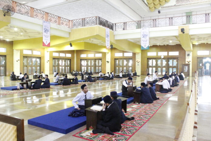 pentinya-asupan-rohani-untuk-kesehatan-mental-gen-z