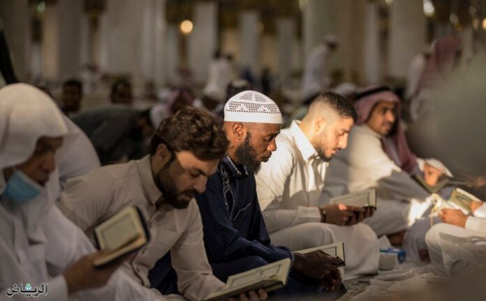 pendaftaran-beritikaf-di-masjidil-haram-dan-masjid-nabawi-mulai-dibuka