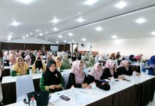 WORKSHOP KELUARGA SAKINAH JIC: KH. MUHYIDDIN ISHAQ TEKANKAN PENTINGNYA RIDHO SUAMI DAN KESEIMBANGAN DALAM RUMAH TANGGA