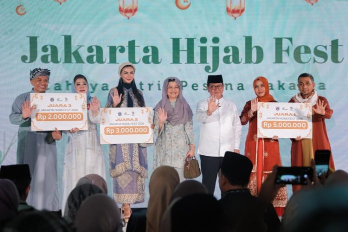 Gubernur Pramono Hadiri Jakarta Hijab Fest 2026 di Pasar Tanah Abang