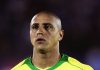 BINTANG SEPAKBOLA ASAL BRASIL ROBERTO CARLOS DIKABARKAN MASUK ISLAM