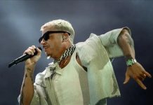 RAPPER AS MACKLEMORE DONASIKAN $1 JUTA HASIL TUR MUSIK UNTUK PALESTINA