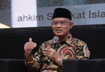 HAEDAR NASHIR AJAK WIRAUSAHAWAN MUHAMMADIYAH TELADANI ABDURRAHMAN BIN AUF