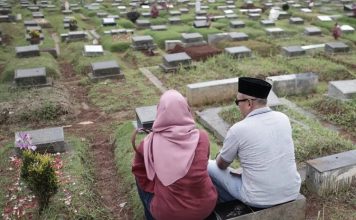 TIGA TEMPAT YANG BERKESAN